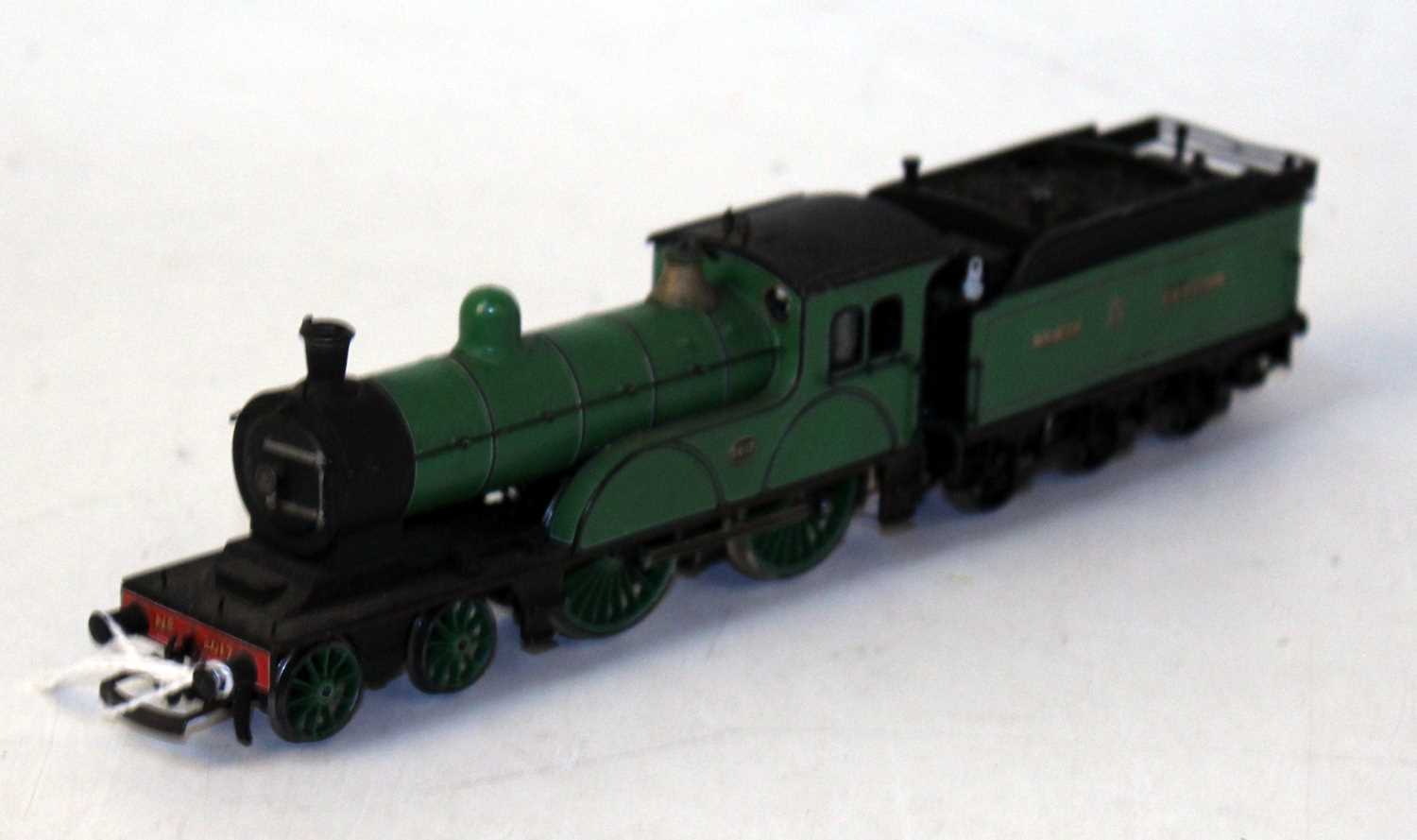 Lot 692 - A North Eastern Railway 4-4-0 engine and...