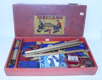 Lot 148 - Late 1930s Meccano No. 9 box in (P) condition,...