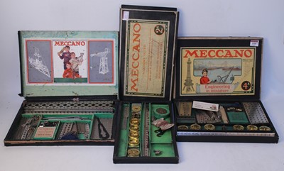 Lot 150 - Early 1920s Meccano outfits - No. 2; 2A; 4A...
