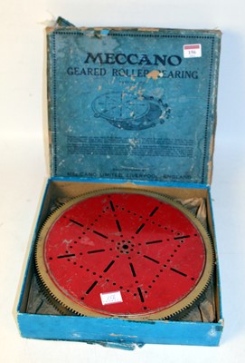 Lot 156 - Meccano geared roller bearing, late 1930s red...