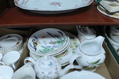 Lot 66 - Two boxes of miscellaneous china to include a...