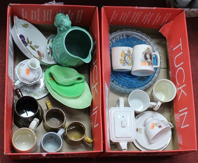 Lot 125 - Two boxes of miscellaneous china, to include a...