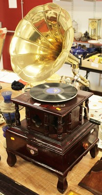 Lot 104 - A reproduction Victorla Victor Talking Machine...