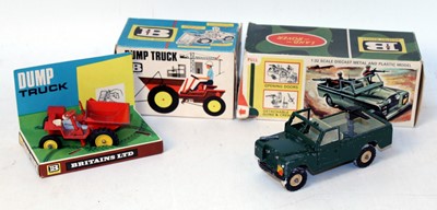 Lot 912 - A Britains construction and military boxed...