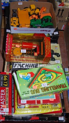 Lot 1272 - A quantity of modern toys including plastic...