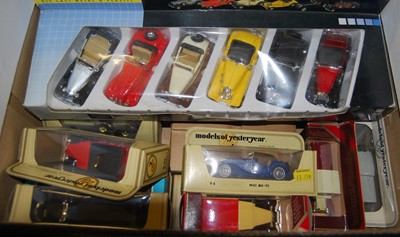 Lot 1280 - One box of modern issue diecast including...