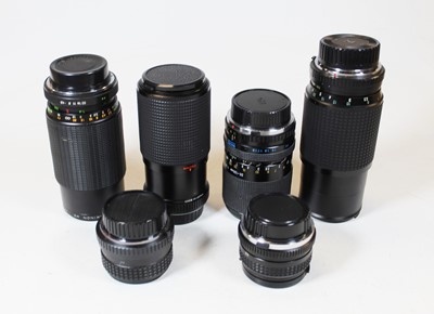 Lot 410 - A collection of camera lenses