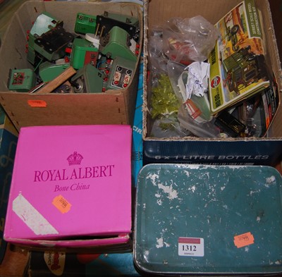 Lot 1312 - A Triang Trionic electronic construction kit,...