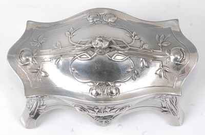 Lot 86 - An Art Nouveau WMF silver plated ring box, of...