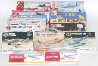 Lot 1006 - Mixed Airfix kits, 22 in total including...