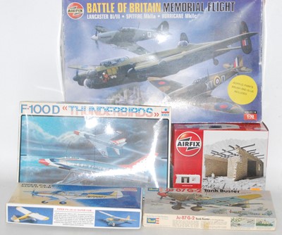 Lot 1012 - Large quantity of kits of various makes which...