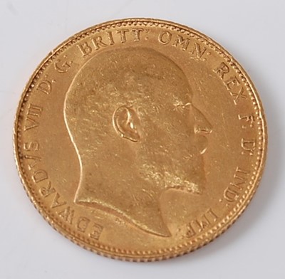 Lot 2008 - Great Britain, 1907 gold full sovereign,...