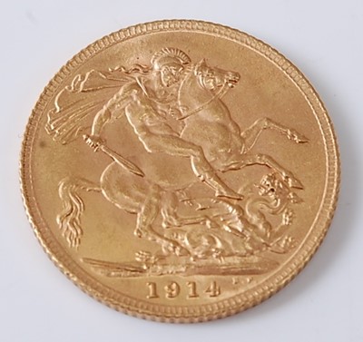 Lot 2015 - Great Britain, 1914 gold full sovereign,...
