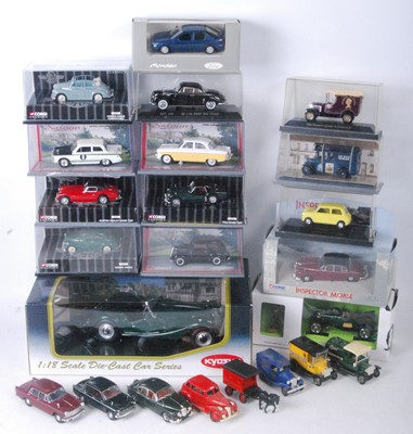 Lot 2232 - A group lot of mixed diecast models includes...