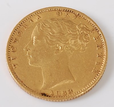 Lot 2025 - Great Britain, 1853 gold full sovereign,...