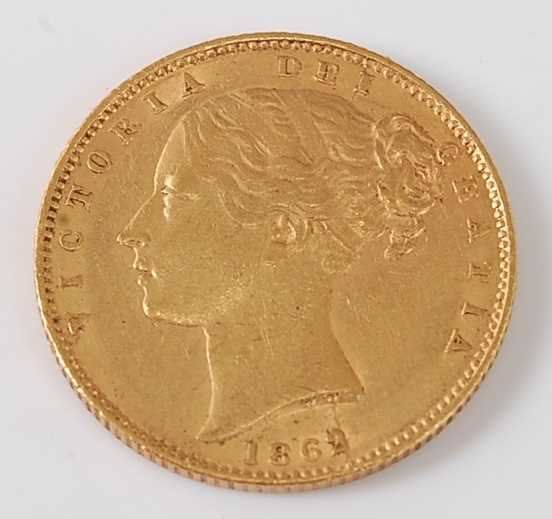 Lot 2026 - Great Britain, 1862 gold full sovereign,...