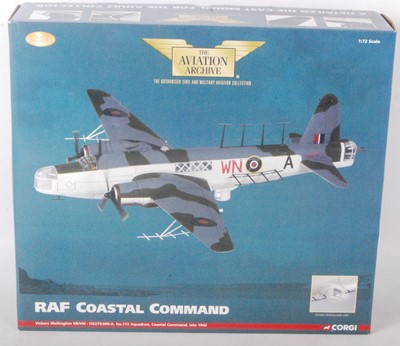 Lot 2237 - Corgi Aviation Archive model as follows:...