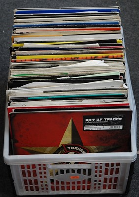 Lot 601 - A large collection of 12" vinyl, mainly 1980's-...