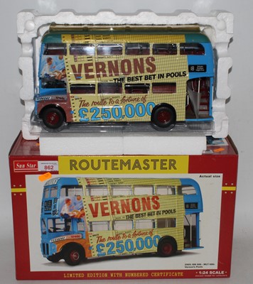 Lot 2212 - Sun Star 1:24th Scale Routemaster bus in...