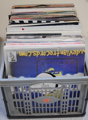 Lot 605 - A collection of mainly 12" vinyl, mostly...