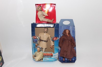 Lot 2502 - A group of largely Star Wars dolls and figures...