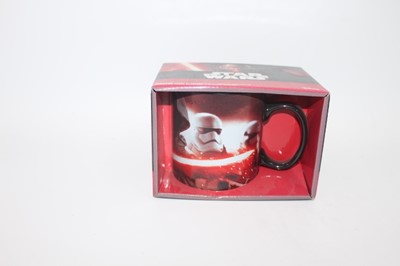 Lot 2502 - A group of largely Star Wars dolls and figures...