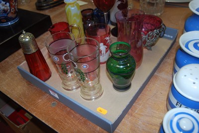 Lot 118 - A small collection of miscellaneous glassware,...