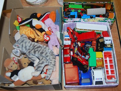 Lot 129 - A box of assorted Ty beanie babies, to include...