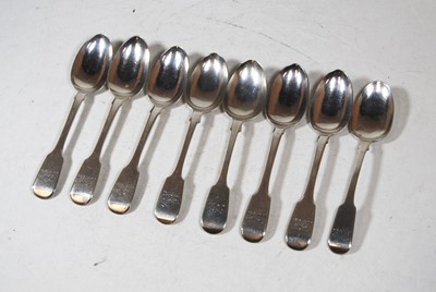 Lot 267 - A harlequin set of eight silver teaspoons, in...