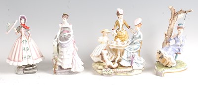 Lot 1043 - A collection of Royal Worcester porcelain...