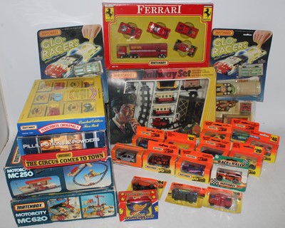 Lot 1602 - Large group of matchbox gift sets and modern 1-...