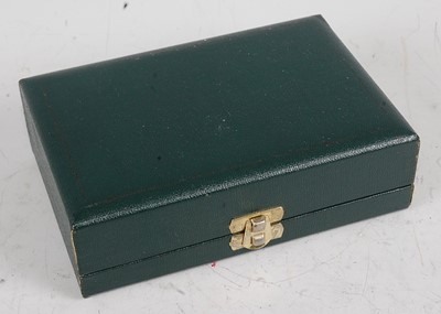 Lot 1113 - A Garrard & Co silver snuff box commemorating...