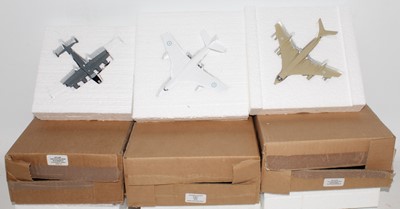 Lot 2251 - 3 various boxed Skyliner Models Aircraft, 3...