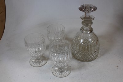 Lot 66 - A small collection of miscellaneous glassware,...