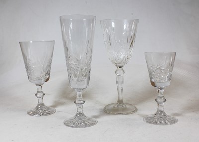 Lot 89 - A large collection of miscellaneous glassware,...