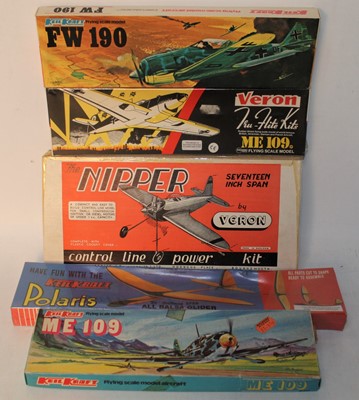 Lot 1020 - A group of 5 Keil Kraft and others kits as...
