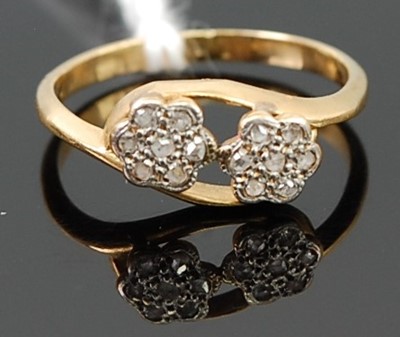Lot 290 - An 18ct gold and small rose cut diamond set...