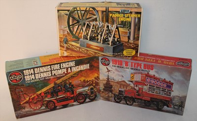 Lot 1023 - Airfix group of 3 kits to include Paddle...