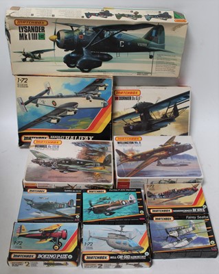 Lot 1026 - Matchbox mixed scale aircraft kit group, many...