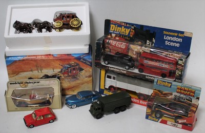 Lot 1411 - Mixed group of 8 items mainly 70-80s...