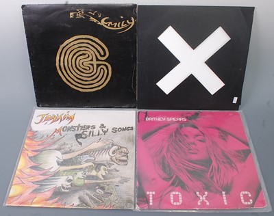 Lot 631 - A collection of mixed vinyl to include Enter...
