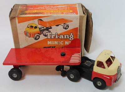 Lot 818 - Triang Minic Articulated Transport Lorry...