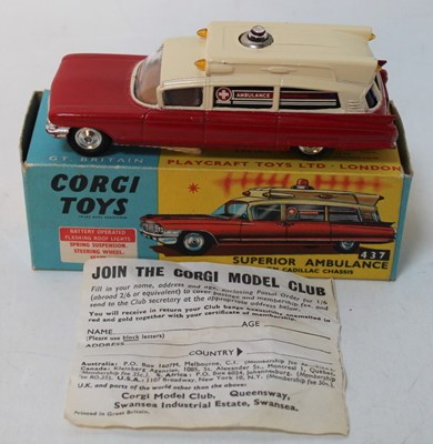 Lot 1234 - Corgi Toys, 437 Superior Ambulance, red/cream...