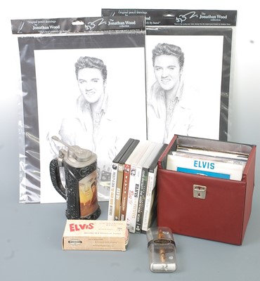 Lot 567 - A collection of assorted Elvis Presley...
