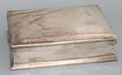 Lot 136 - A large Art Deco silver table-top cigar...