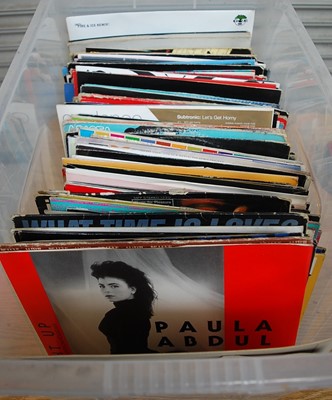 Lot 661 - A collection of assorted 12" vinyl, mainly...