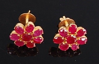 Lot 1188 - A pair of yellow metal ruby flower cluster...