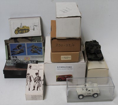 Lot 2115 - A box of various plastic white metal and resin...