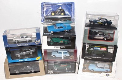 Lot 2381 - A group of 12 mixed diecast models boxed to...