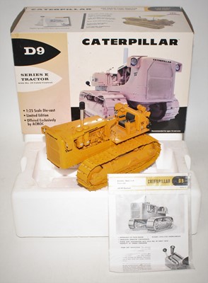 Lot 947 - A First Gear Model No. 49-3172 1/25 scale...